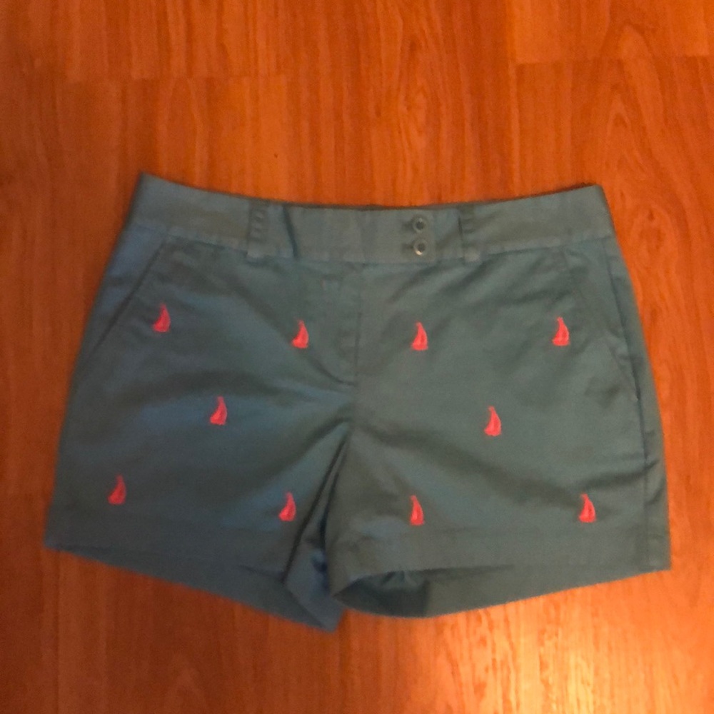 Vineyard vines shorts